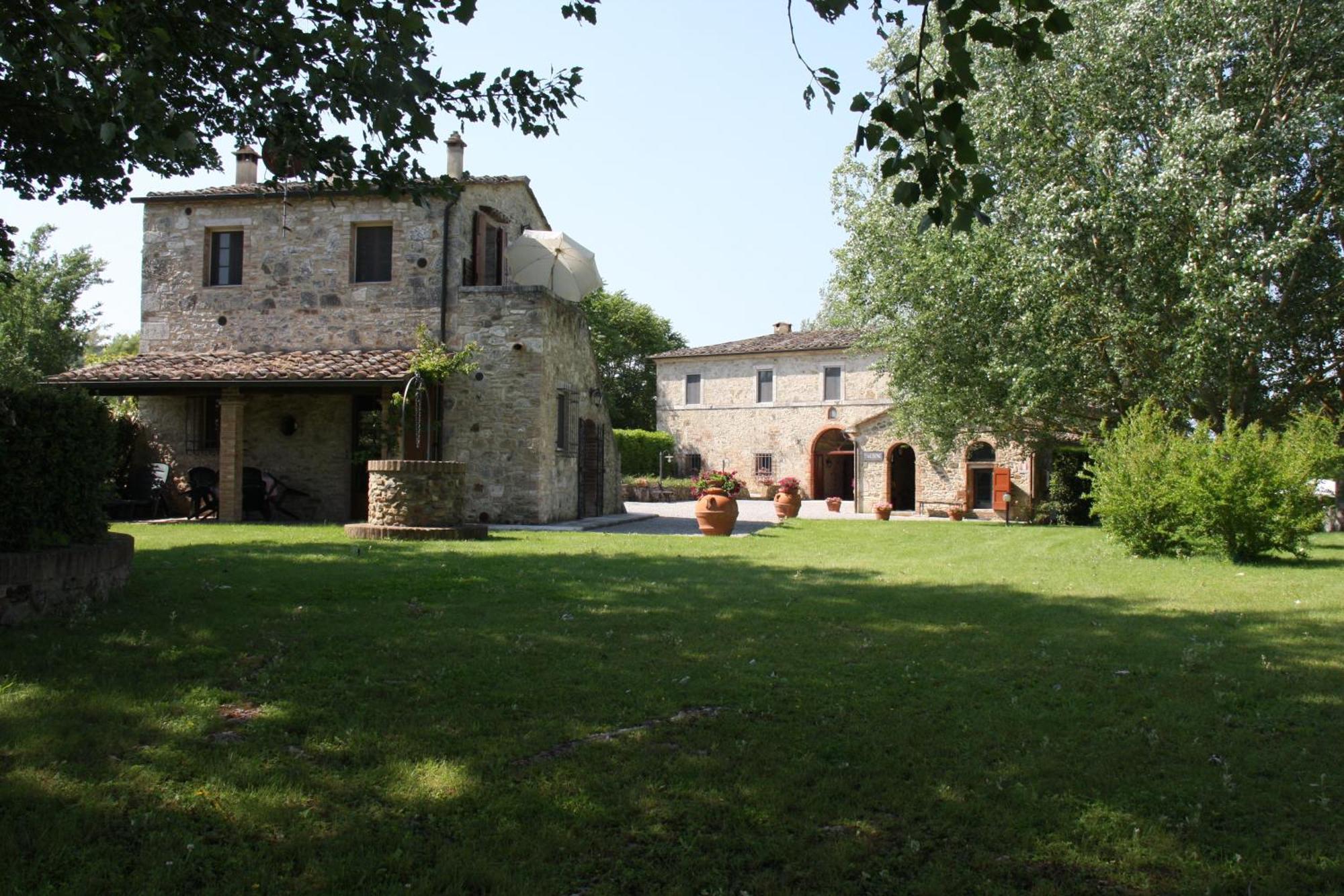 Podere La Chiusella B&B ラポラーノ・テルメ エクステリア 写真